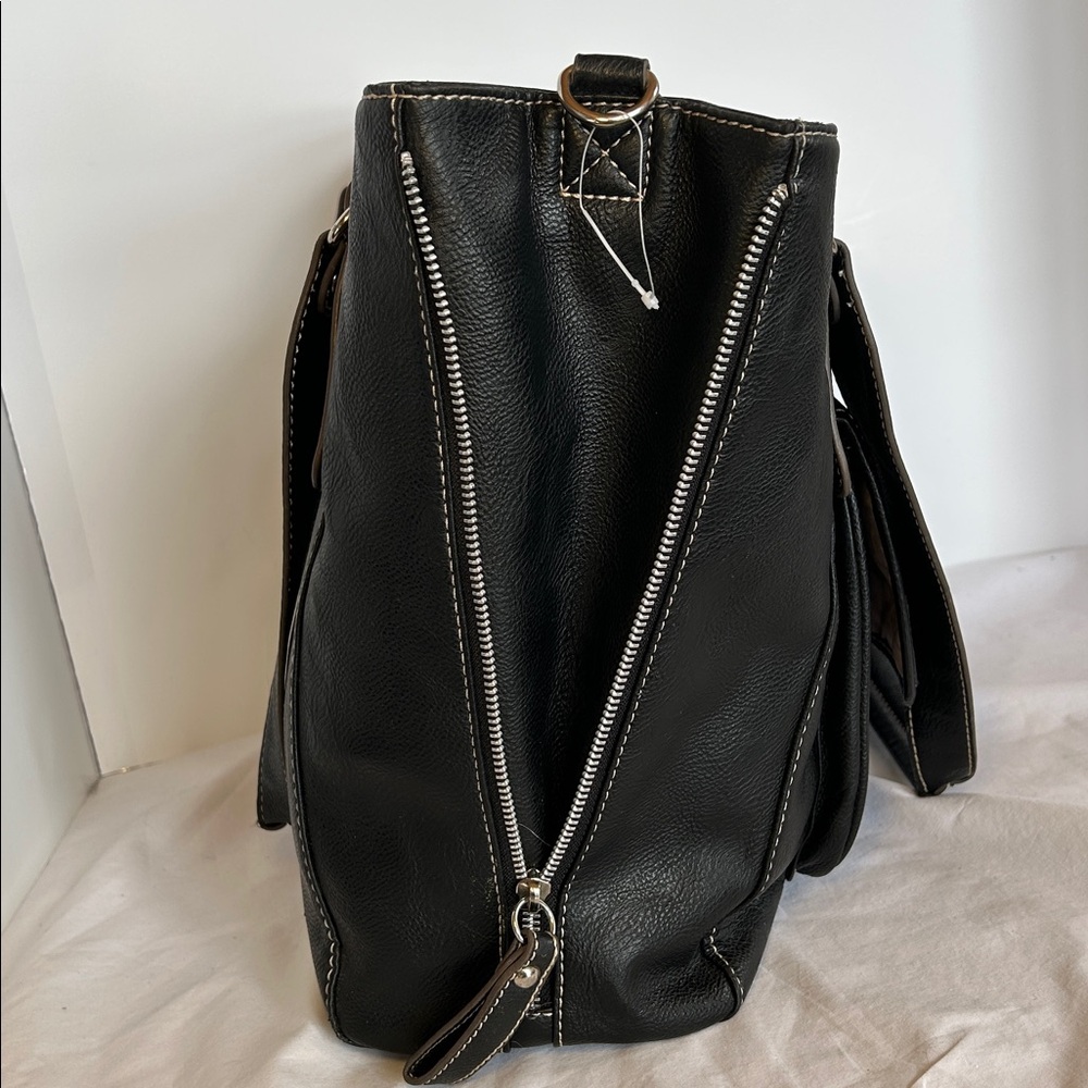 KENNETH COLE TOTE - Picture 4 of 11